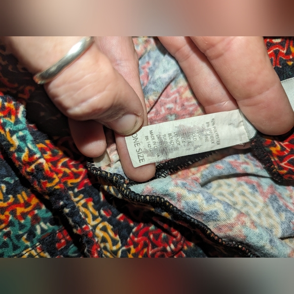 LuLaRoe OS leggings - Picture 5 of 6